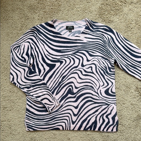 J. Crew Everyday Cashmere Crewneck Sweater Pink Navy Zebra - Picture 1 of 8